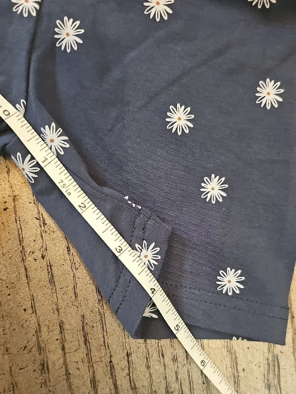 Girls Navy Daisy Tank and Bike Shorts Set Size 6 NWOT